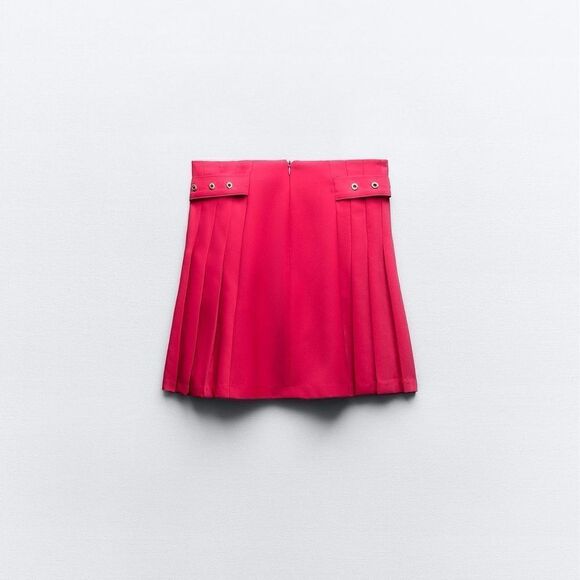 Zara pleated buckle mini skirt - Picture 3 of 5